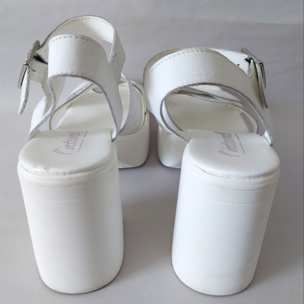 L'intervalle Platform Sandals Size 40 EU White Leather Strappy Comfort Buckle - Picture 6 of 11